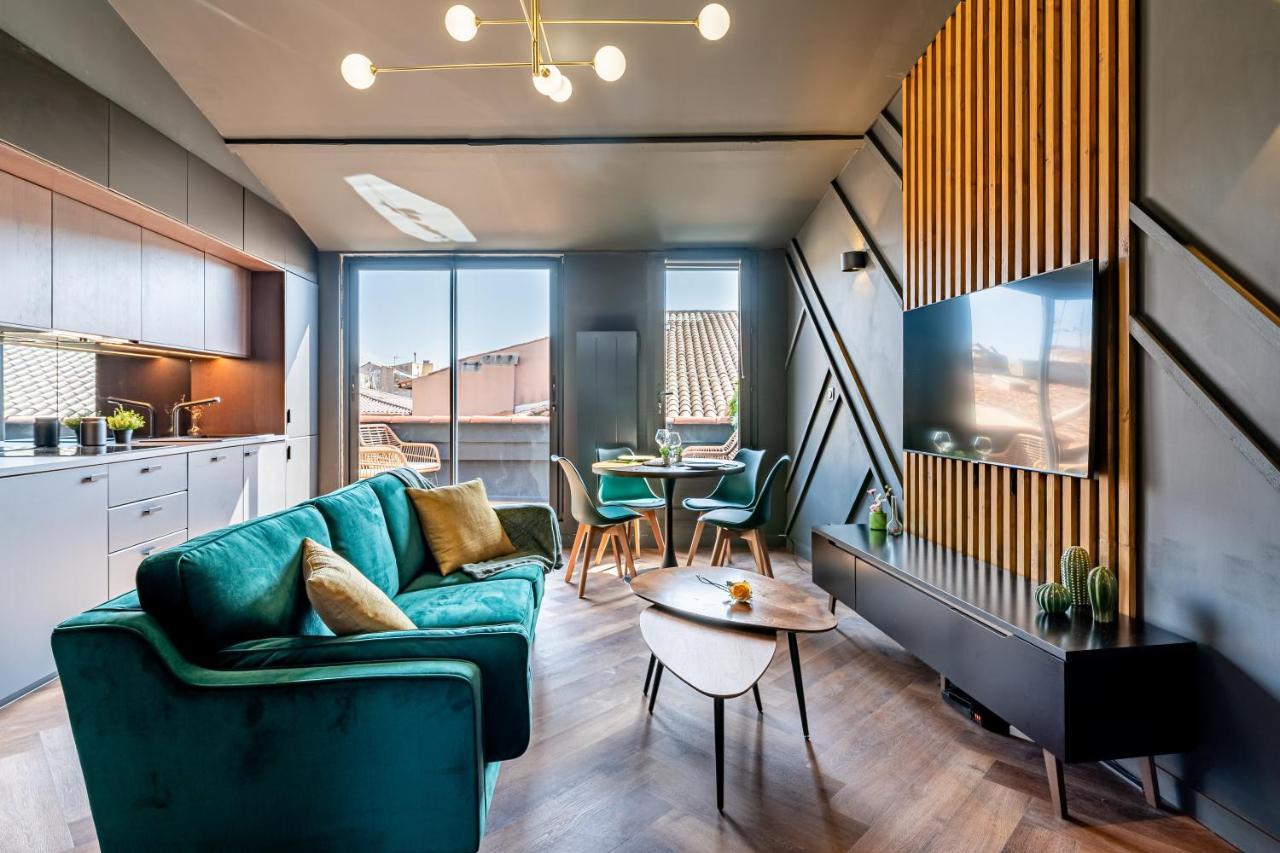 Loft En Ville - Duplex Terrasse Coeur Historique Avec Vue Degagee & Parking Souterrain Offert La Ciotat Eksteriør billede